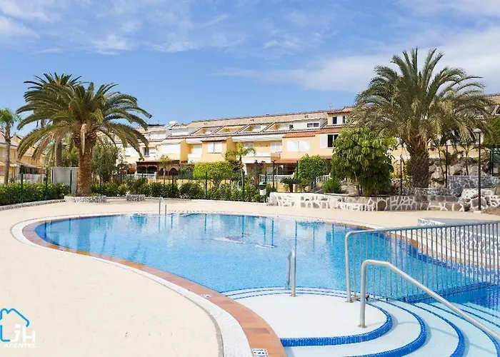 Playa Americas El Camison Плая-де-лас-Америкас